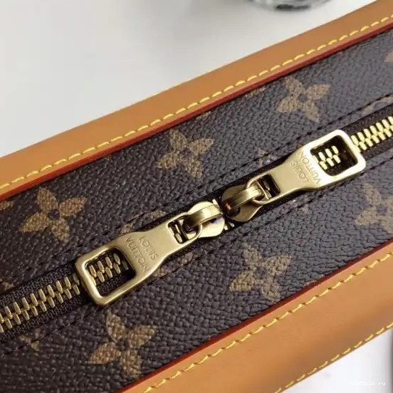 WIS BOX VUITTON LOUIS 0618